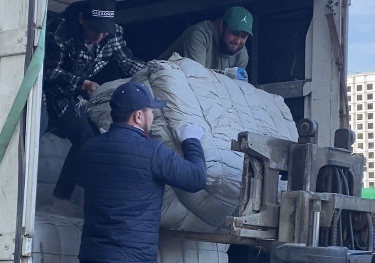 Полмиллиона мешков для берегоукрепительных работ доставили в Атыраускую область