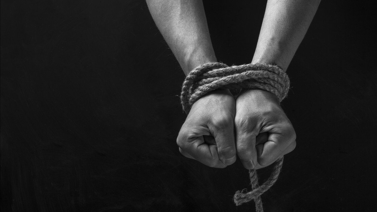 В Астане задержали торговавшего людьми иностранца