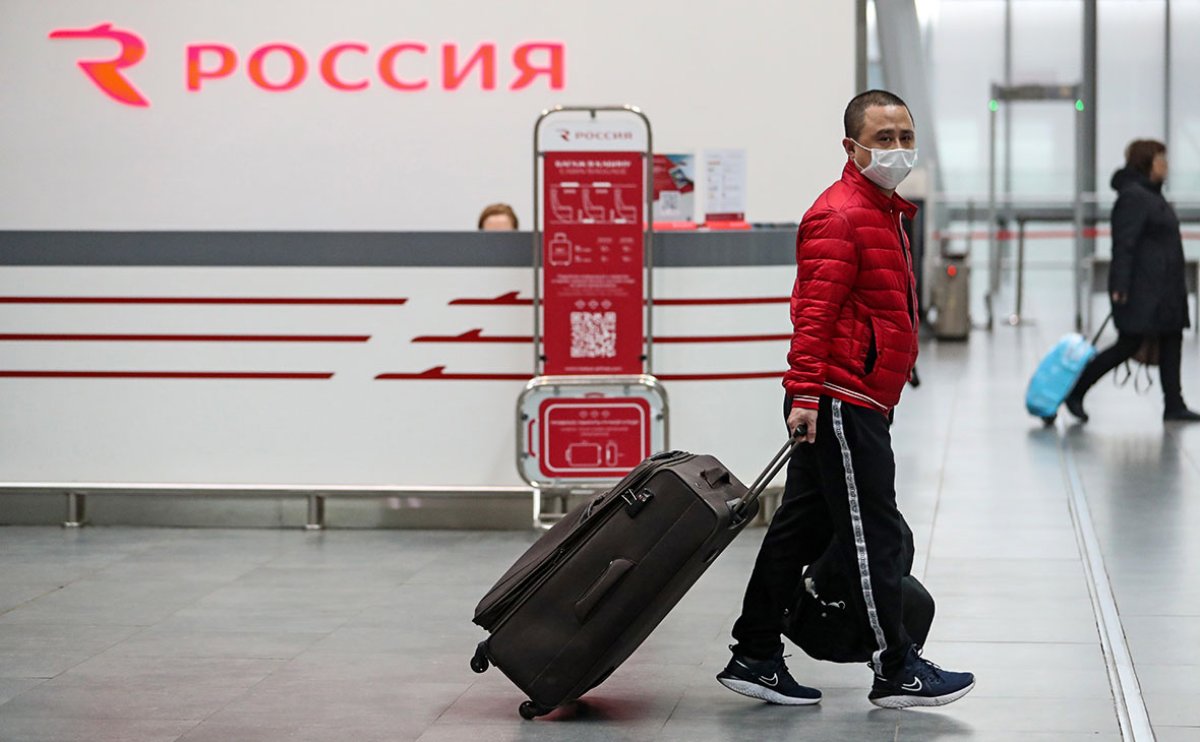 МИД Таджикистана обеспокоен из-за проблем с въездом граждан в Россию