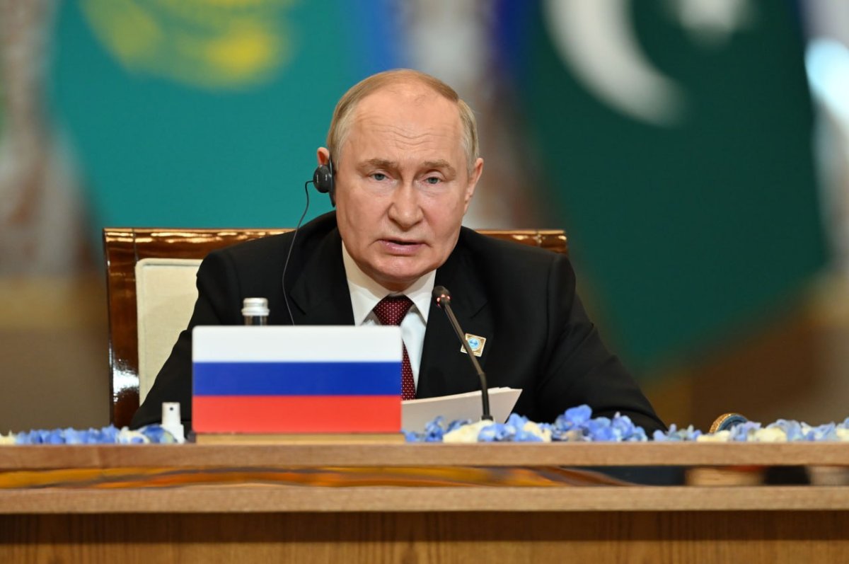 Ведущий войну в Украине Путин раскритиковал США, говоря о войне в секторе Газа