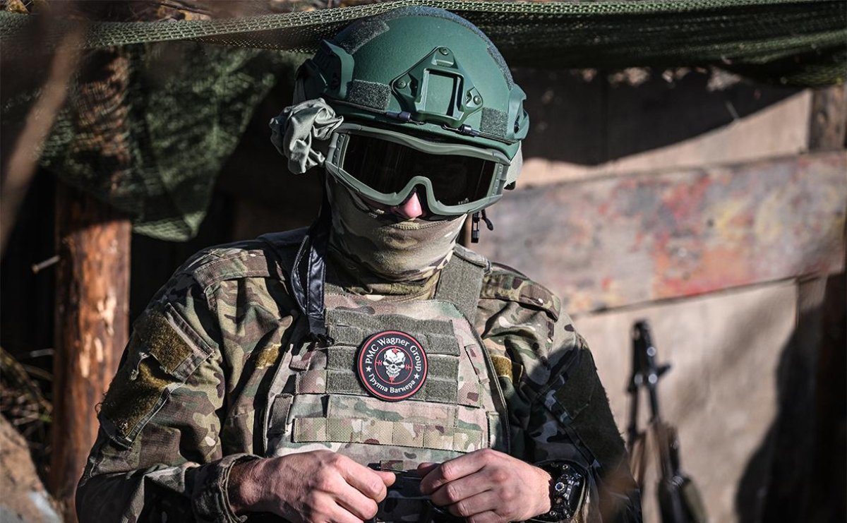 ЧВК "Вагнер", сексуальное рабство, домогательства таксиста: обзор узбекской прессы