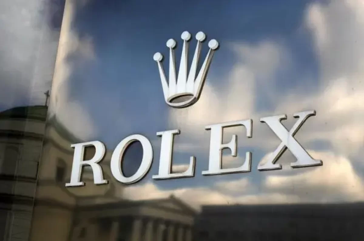 Rolex подала в суд на казахстанца