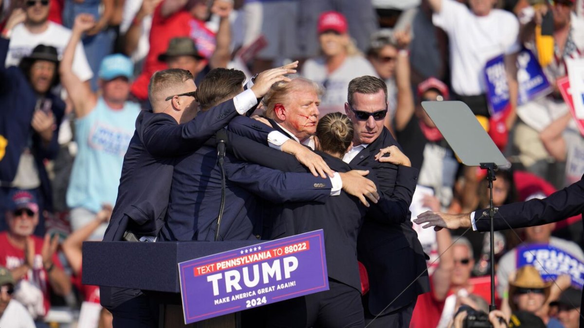 Покушение на Трампа: в ФБР рассказали о подробностях происшествия