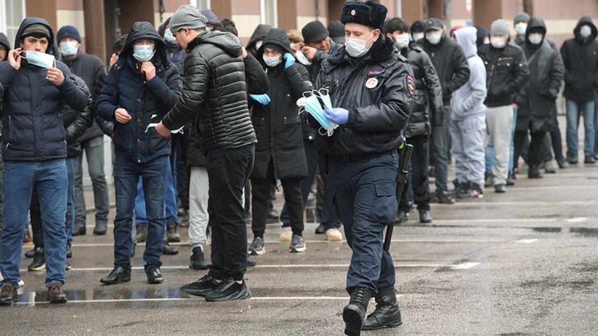 В России захотели ужесточить миграционное законодательство