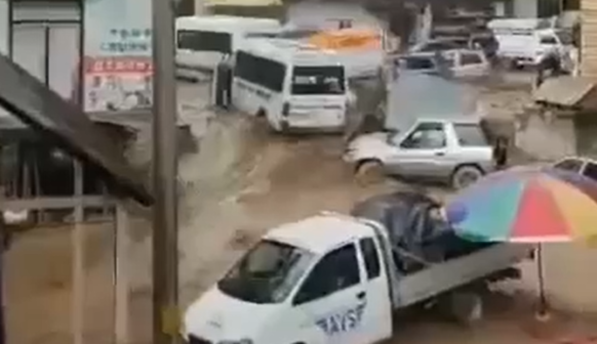 В Кыргызстане сошел мощный сель