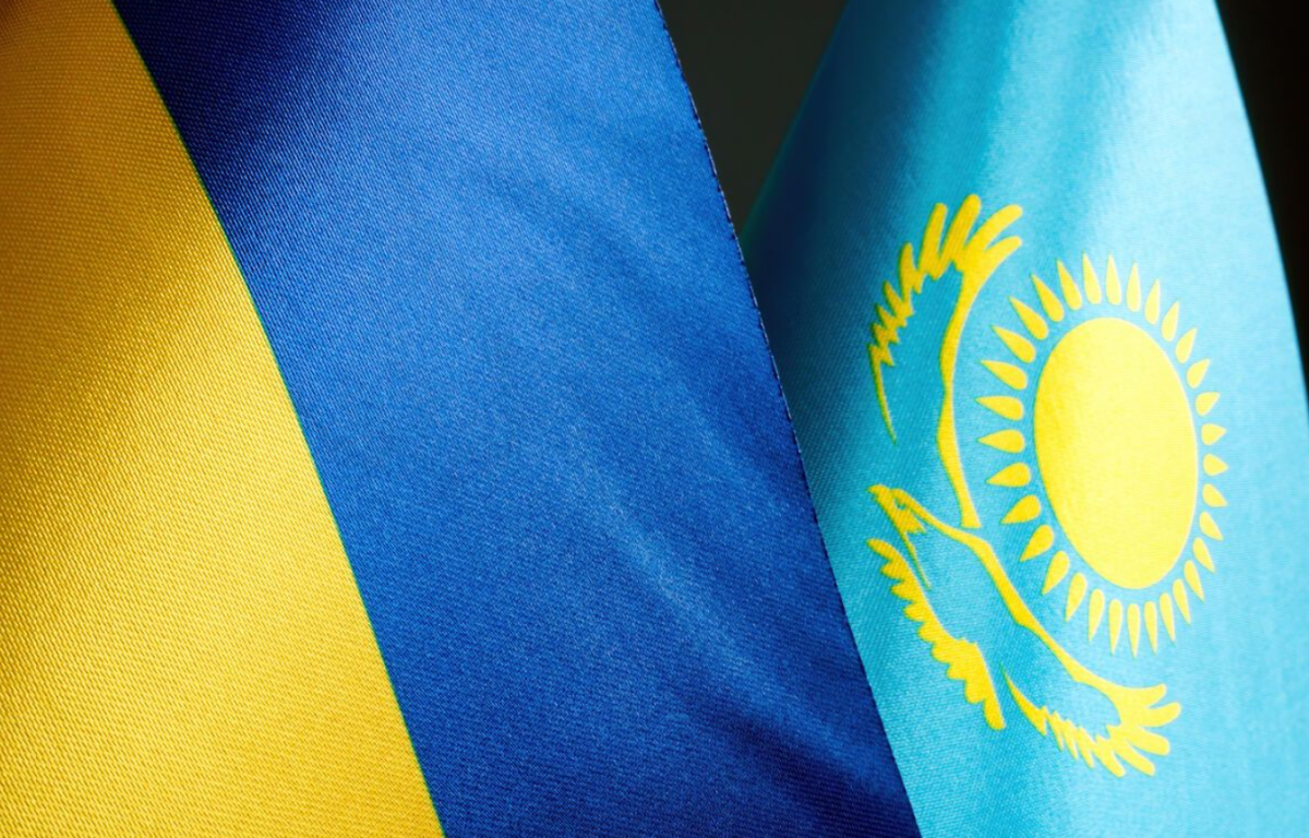 Казахстан отказал в статусе беженца четырем гражданам Украины – дело дошло до суда