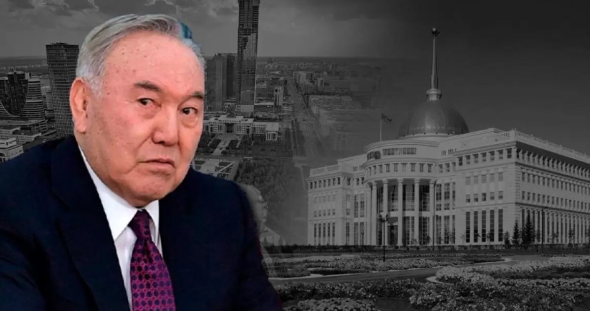 Модель правления привела к политическому кризису - Кошанов о "суперпрезидентстве" Назарбаева