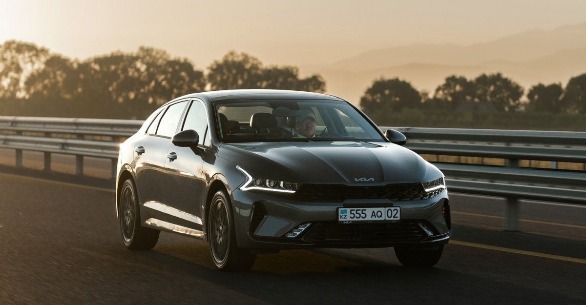 В автомобилях Kia для рынка Казахстана появилось меню на казахском языке
