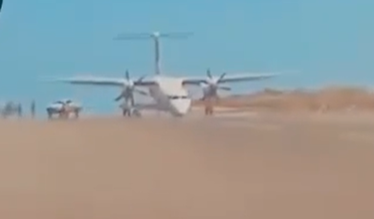 Самолёт ООН совершил аварийную посадку из-за отказа шасси