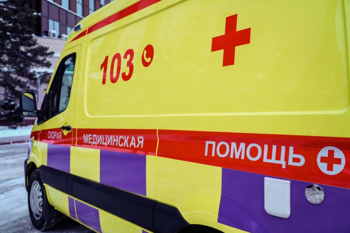 Трагедия в Аягозе: мужчины сорвались со старого моста и упали в реку