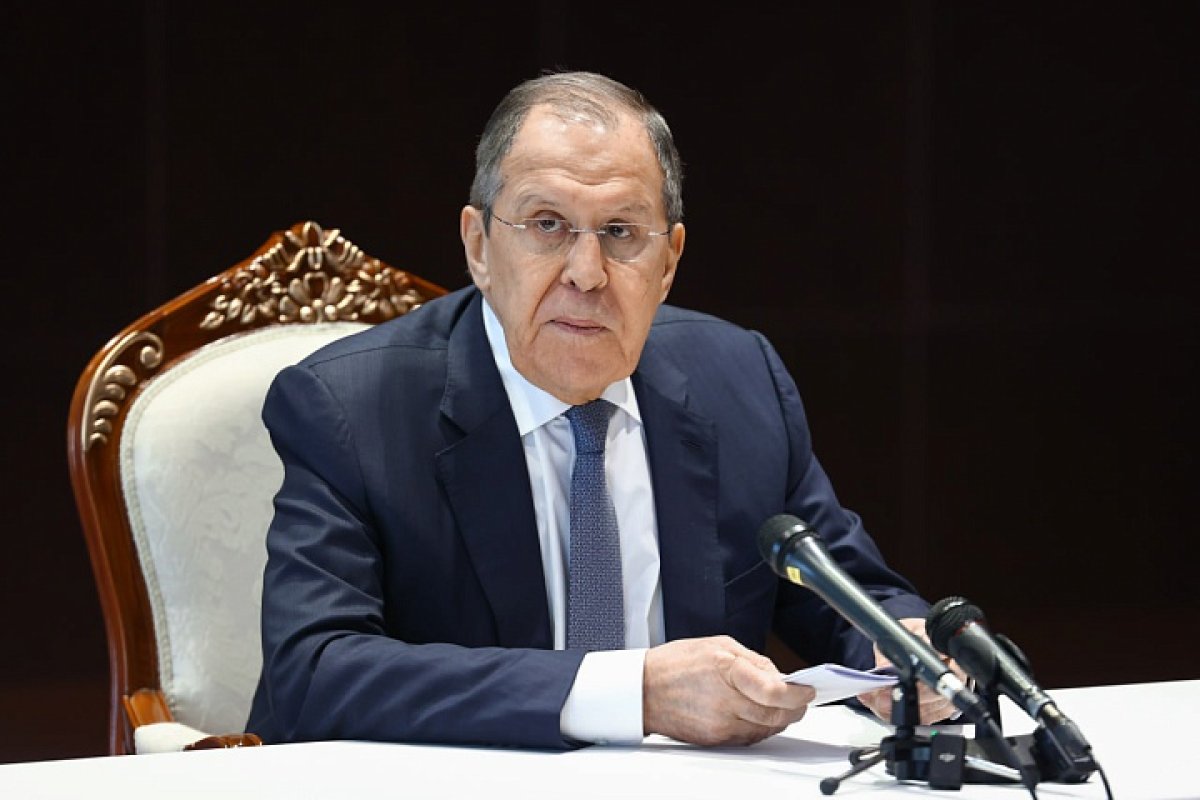 "Мы себе такого не позволяем": Лавров заявил, что Запад продвигает свои интересы в Центральной Азии