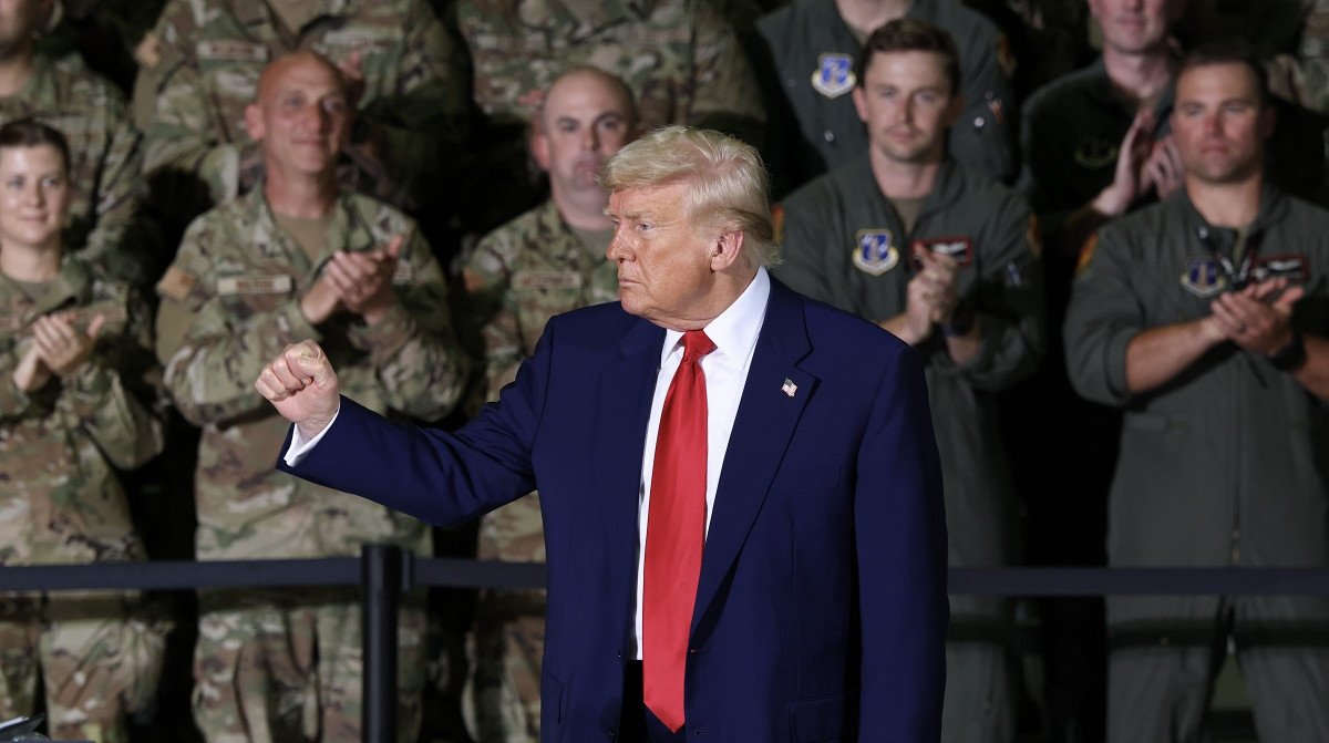 Во всем мире празднуют Победу, которую одержали США — Трамп