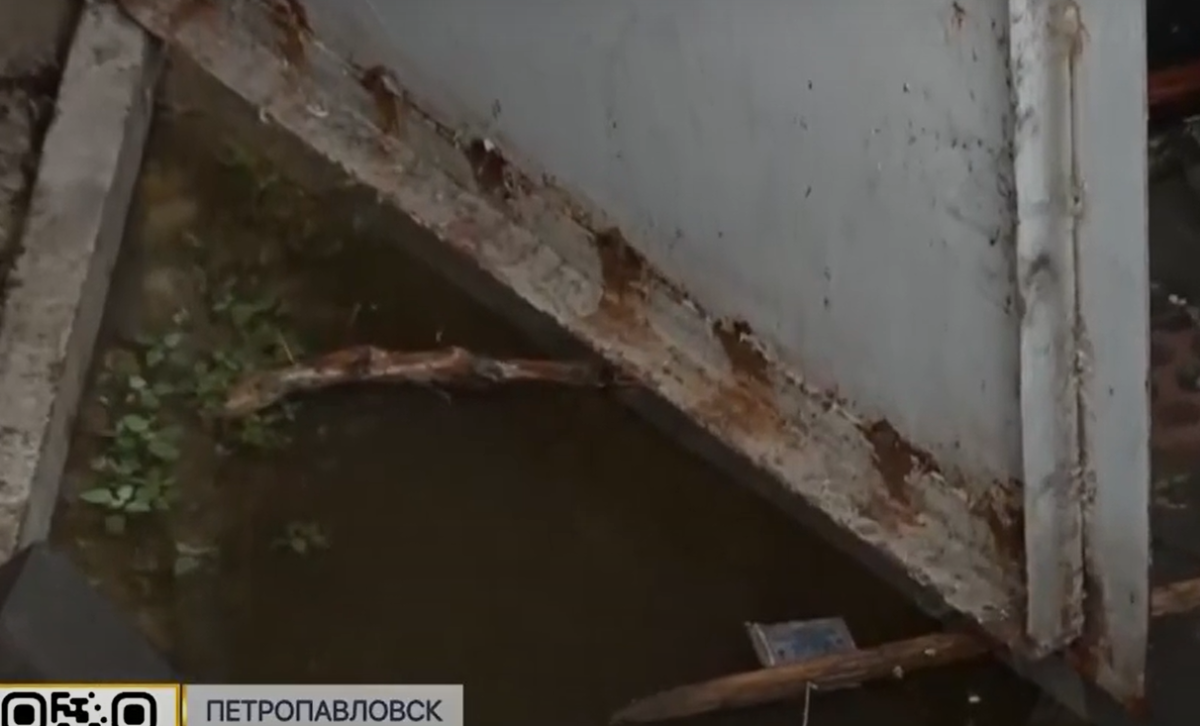 Казахстанцы боятся разрушения новой многоэтажки