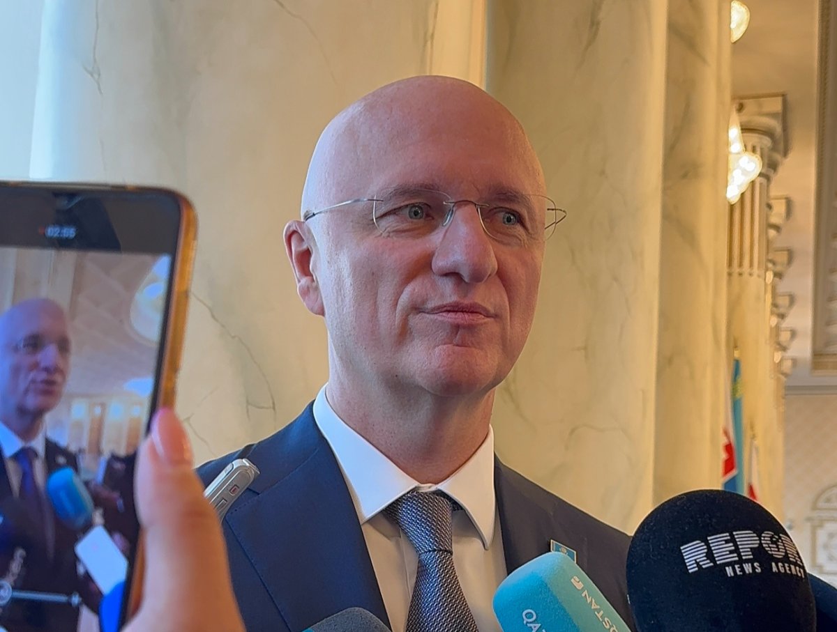"Была критика со стороны президента": Скляр рассказал об отставке Карабаева