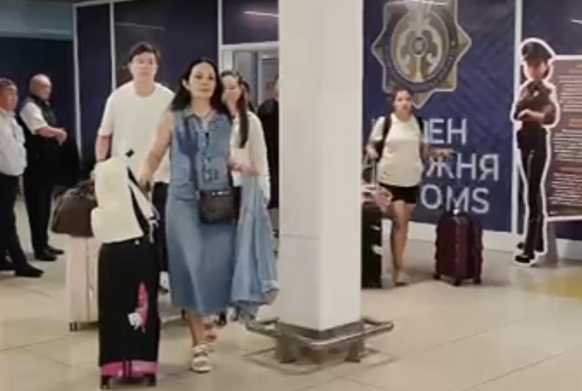 Эскалация на Ближнем Востоке: казахстанские туристы экстренно вернулись из Дубая