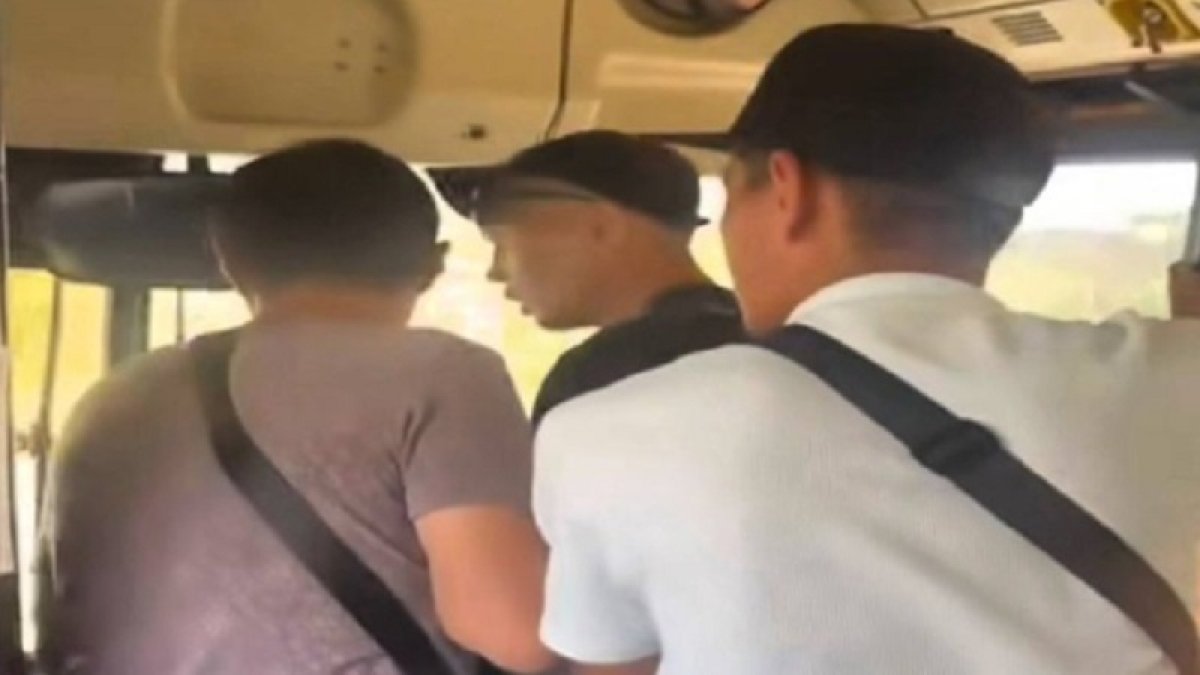 Пассажир напал на водителя автобуса в Семее