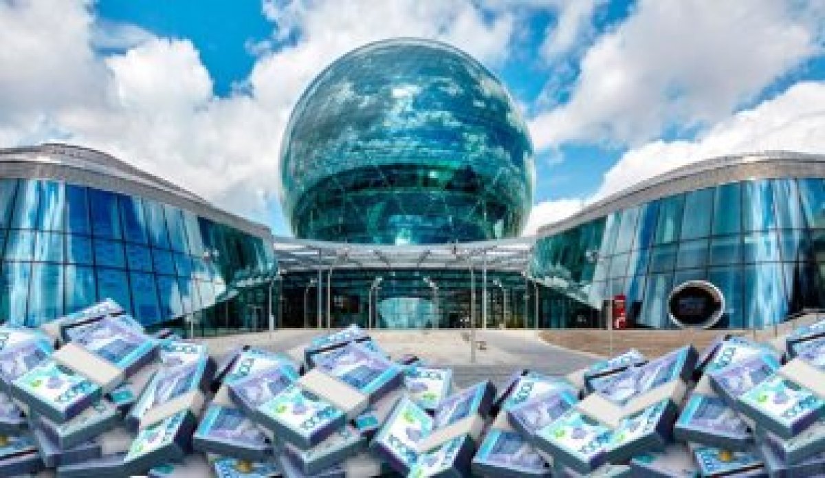 Почему из "шара" EXPO вывезли все экспонаты, ответил министр
