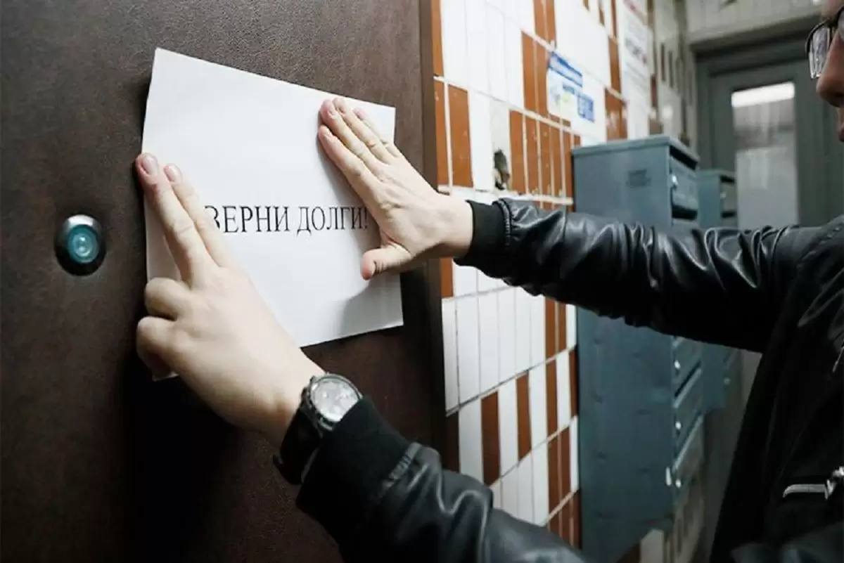 Давление и угрозы: уголовное наказание за произвол коллекторов могут ввести в Казахстане