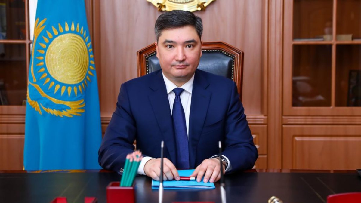 Олжас Бектенов назвал единственное условие для своей отставки