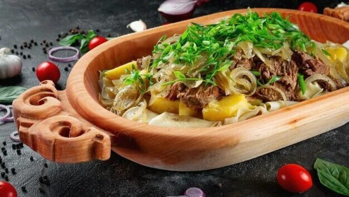 "У апашки вкуснее": девочка, со слезами требующая бешбармак, умилила Казнет