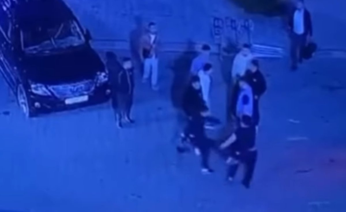 Жестокое избиение на парковке аэропорта Актау попало на видео