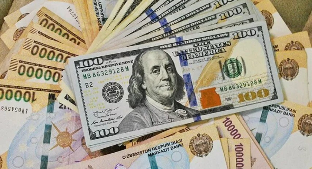 Бизнесмены требуют остановить укрепление узбекского сума