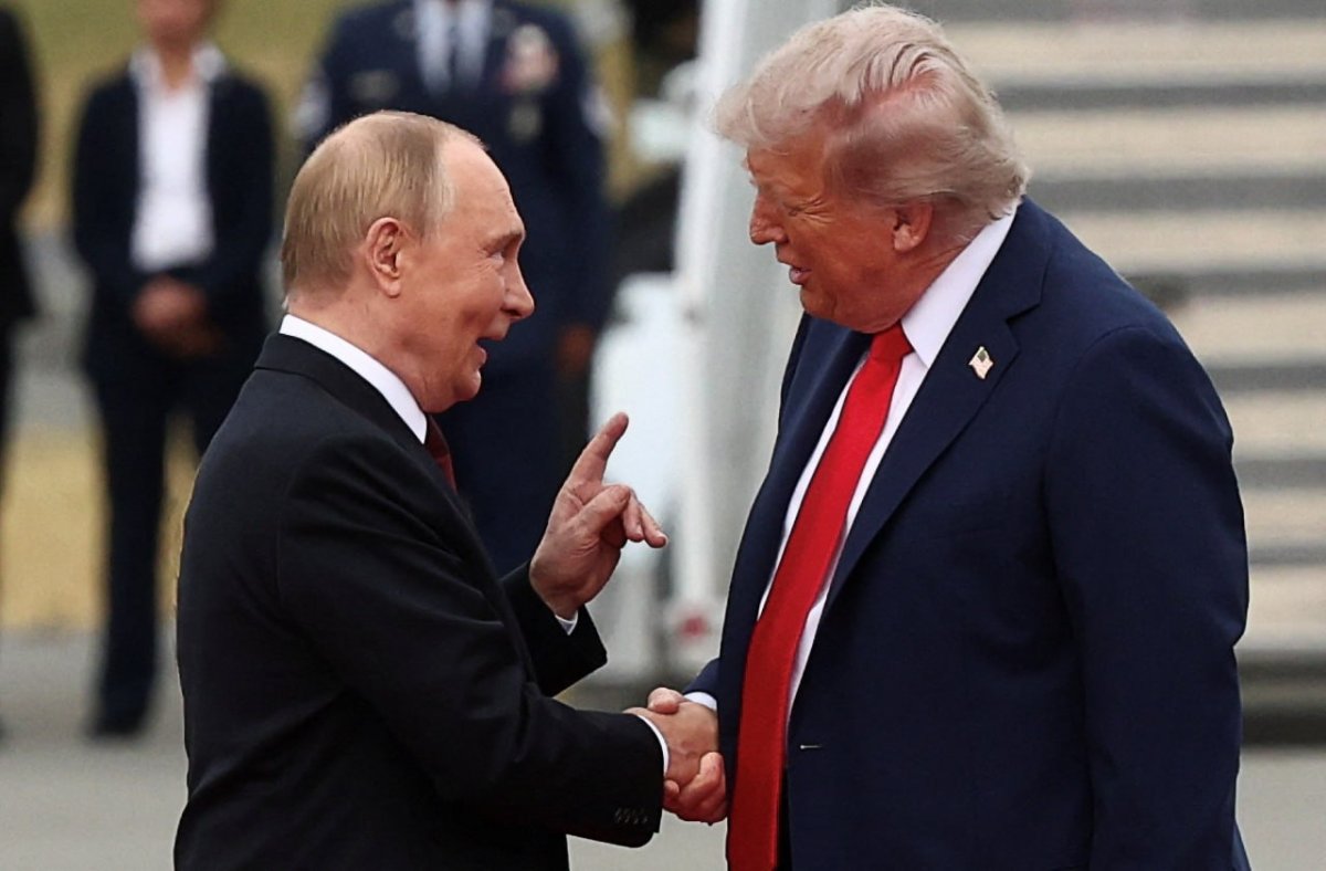 Переговоры Путина и Трампа на Аляске в узком составе завершились