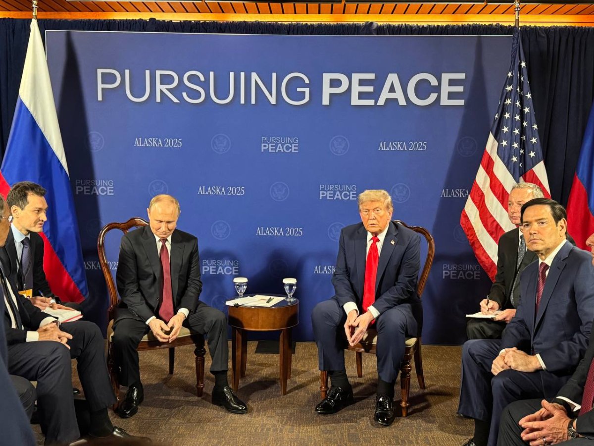 “Должна быть обеспечена безопасность Украины, согласен с Трампом” - Путин