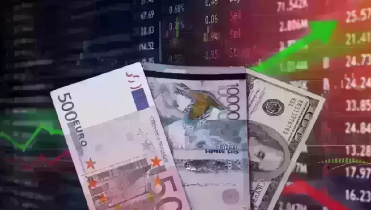 Как изменился курс валюты в обменниках Казахстана