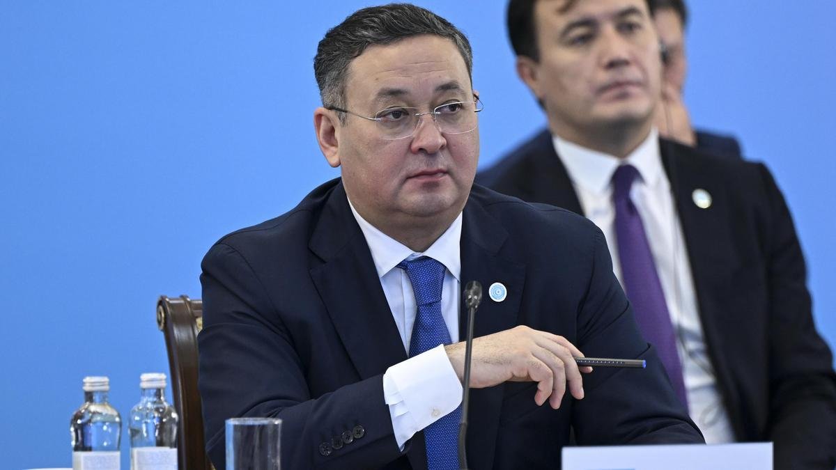 Министр иностранных дел Украины позвонил Мурату Нуртлеу — о чем был разговор