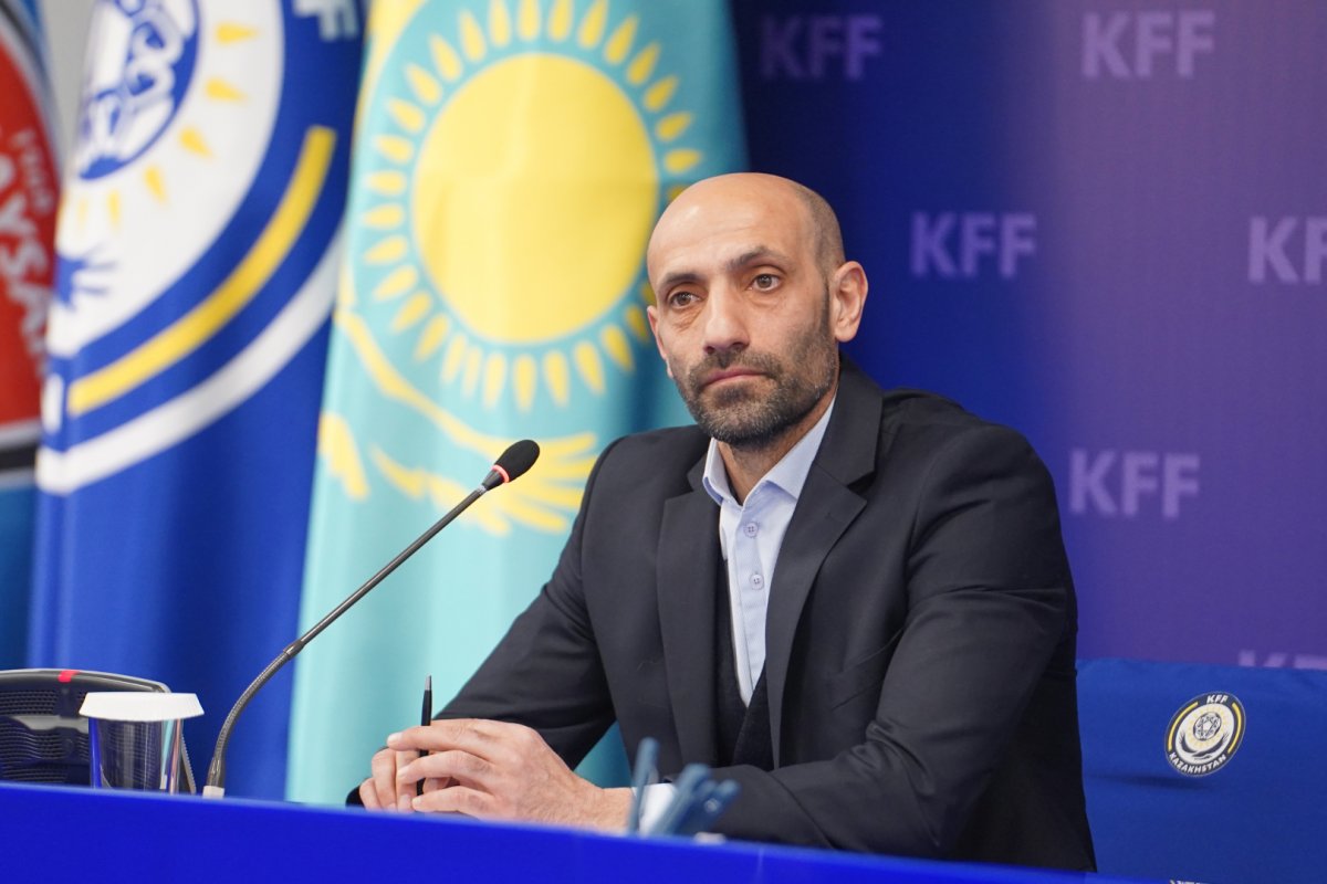 Тренер сборной РК подал в отставку после разгромного поражения Бельгии в отборе на ЧМ по футболу