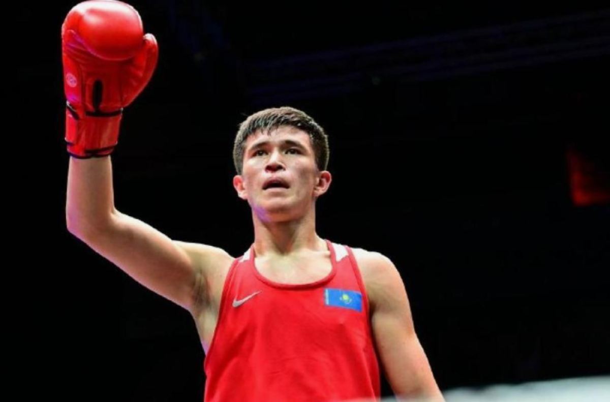 Казахстанский боксер стал чемпионом мира-2025 в весе до 70 кг