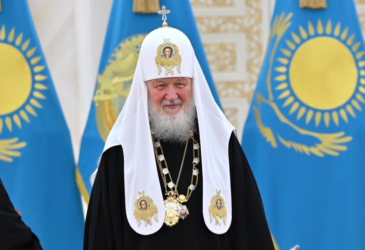 Патриарх Кирилл признал Казахстан дружественной страной и получил орден