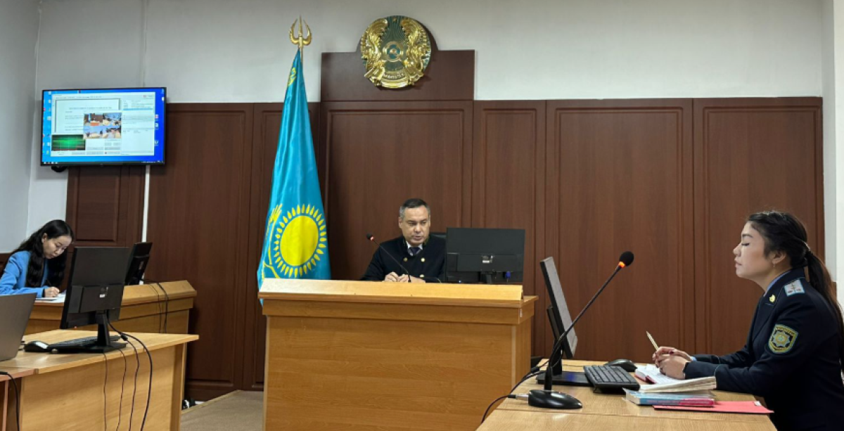 Дело Алики Мухамадиевой: суд запретил снимать подсудимую на фото и видео