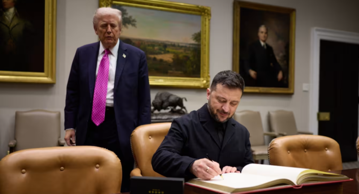 Трамп призвал Зеленского принять условия Путина или быть «уничтоженным» Россией