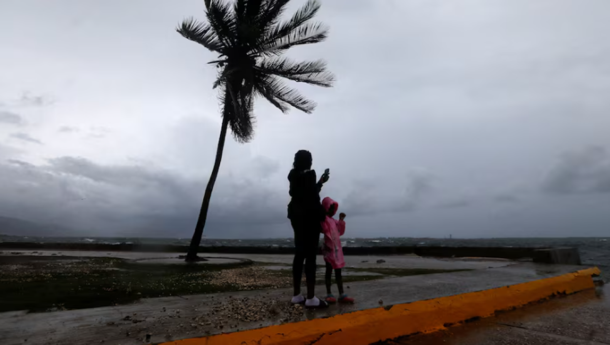 Катастрофический шторм: ураган «Мелисса» обрушился на Ямайку