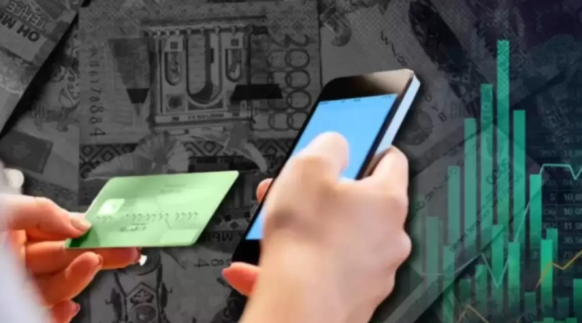 Казахстанцы стали реже отправлять деньги за границу, но суммы выросли