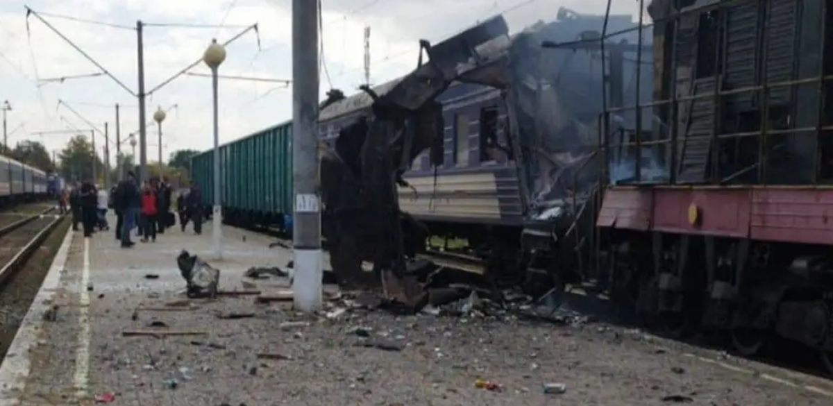 Россия вновь ударила по железнодорожной инфраструктуре Украины