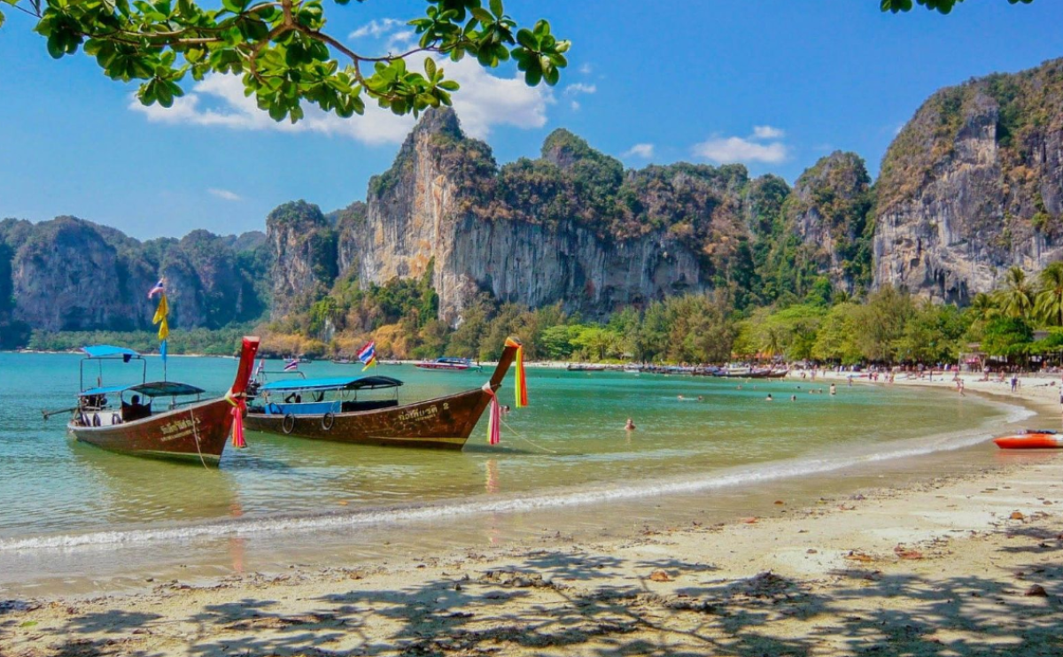 Таиланд смягчает правила продажи алкоголя