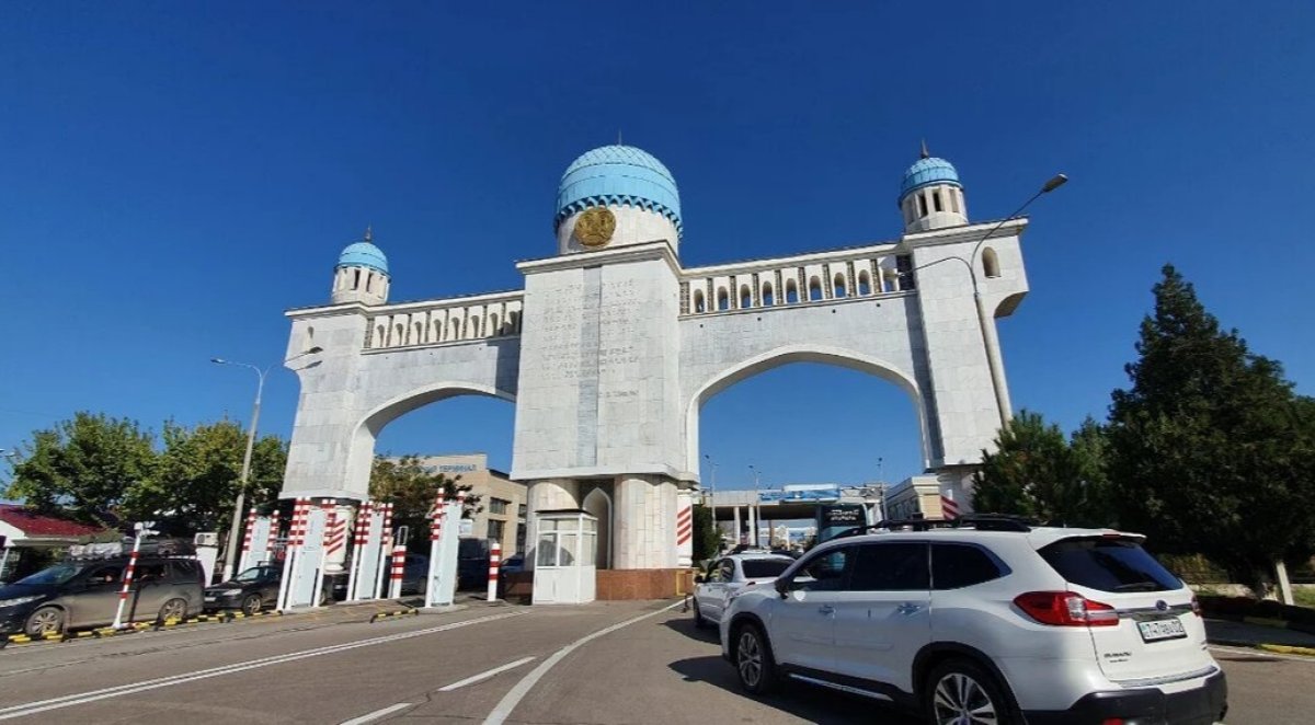 "Зелёный" и "красный" коридоры для авто появятся на границе Казахстана и Узбекистана