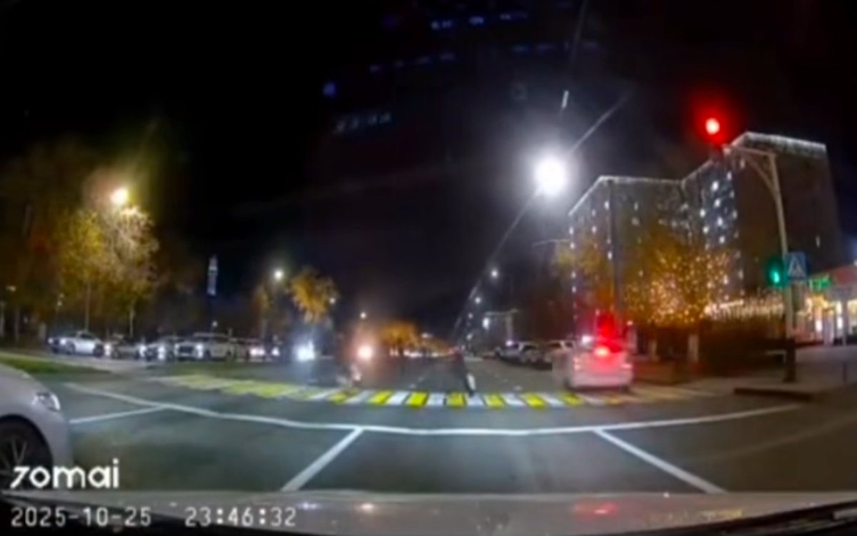 В Актобе скончалась 7-летняя девочка, сбитая на пешеходном переходе