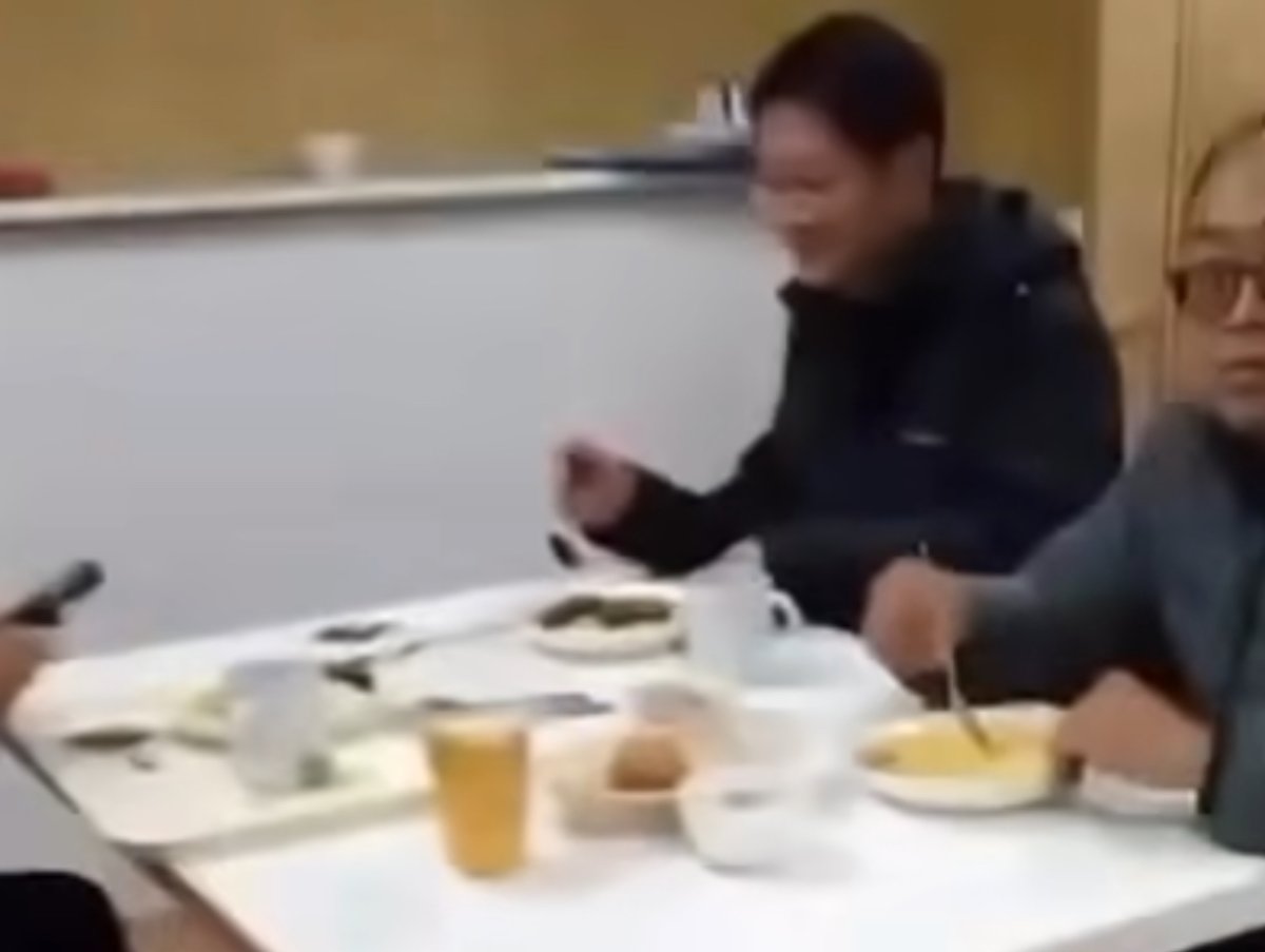 Пристававших к иностранным туристам жителей Абайской области наказали