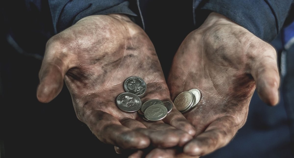 Китай предложил помощь бедным казахстанцам