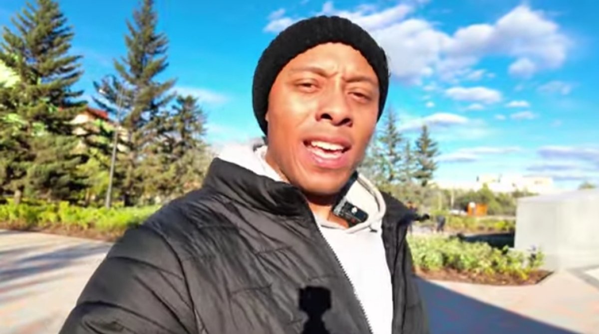 Американский экспат признался, что совершил ошибку, приехав в Казахстан