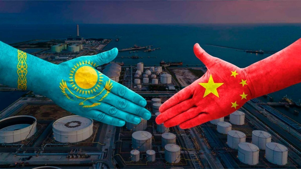 Своего не хватает: Казахстан начал закупать авиационный керосин в Китае