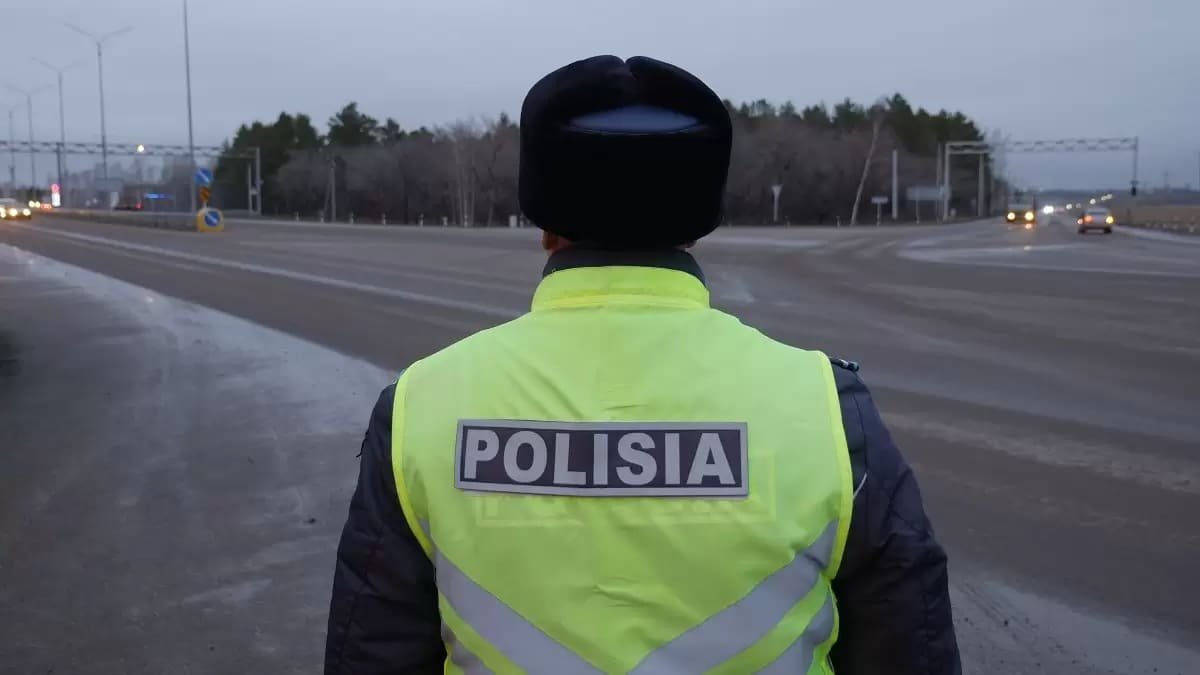 О необходимости пересдачи экзамена напомнили некоторым водителям в Казахстане