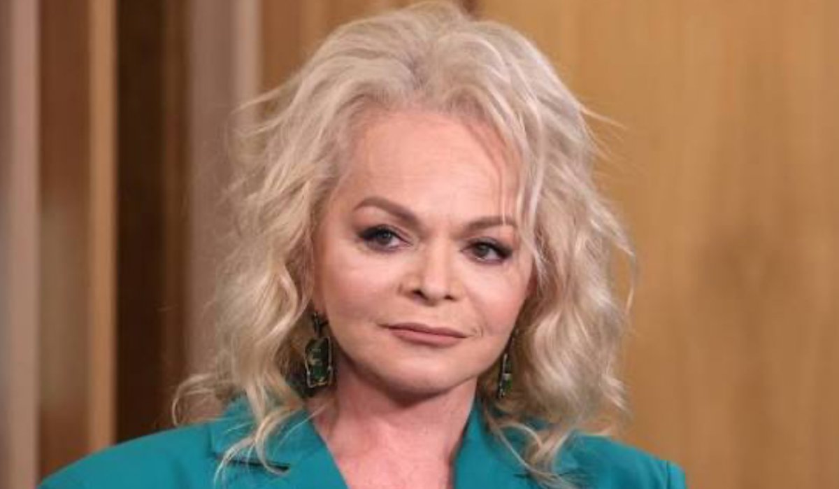 Ларису Долину выселили из её квартиры