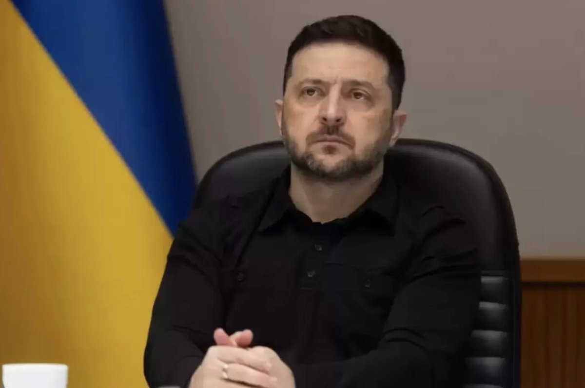 Зеленский не ждёт уступок от Москвы и просит США усилить давление - FT