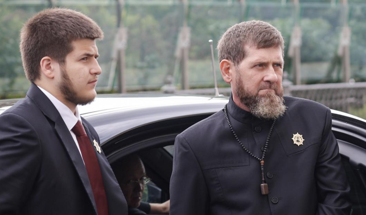 СМИ: Адам Кадыров попал в ДТП в Грозном и госпитализирован