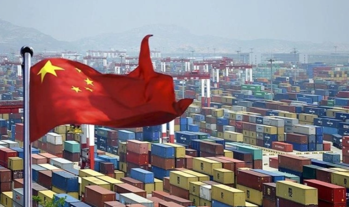 Форум в Давосе: Китай заявил, что не стремился к торговому профициту